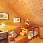 Blockhaus Marie Holiday home Frielendorf