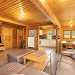 Blockhaus Marie Holiday home Frielendorf
