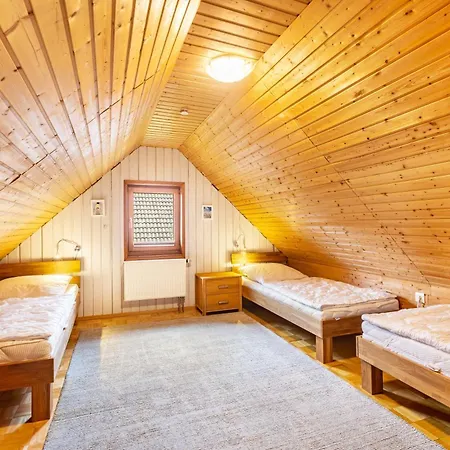 Blockhaus Marie בית נופש *